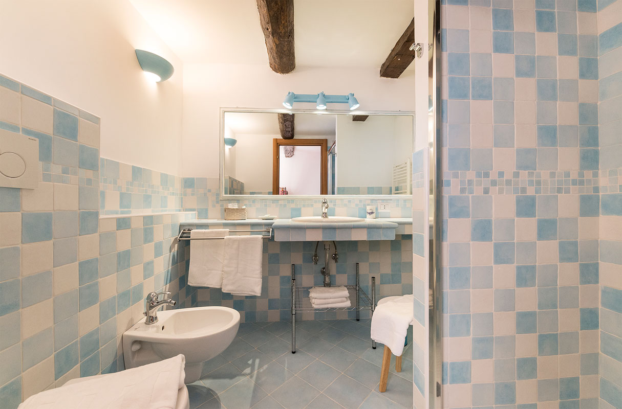 Bagno blu